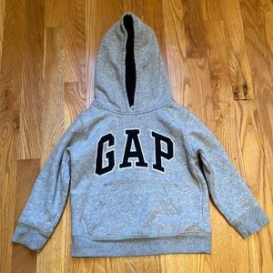 GAP HOODIE SZ 4yr TODDLER